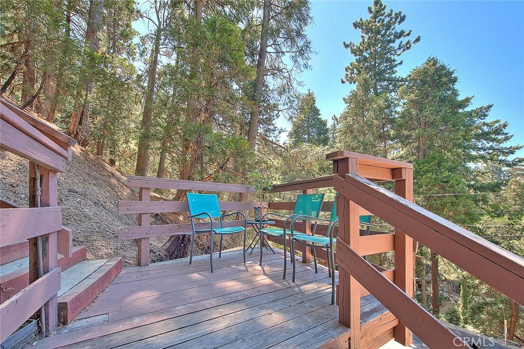 23771 Lakeview Drive Crestline, CA 92325 - Photo 46 of 52