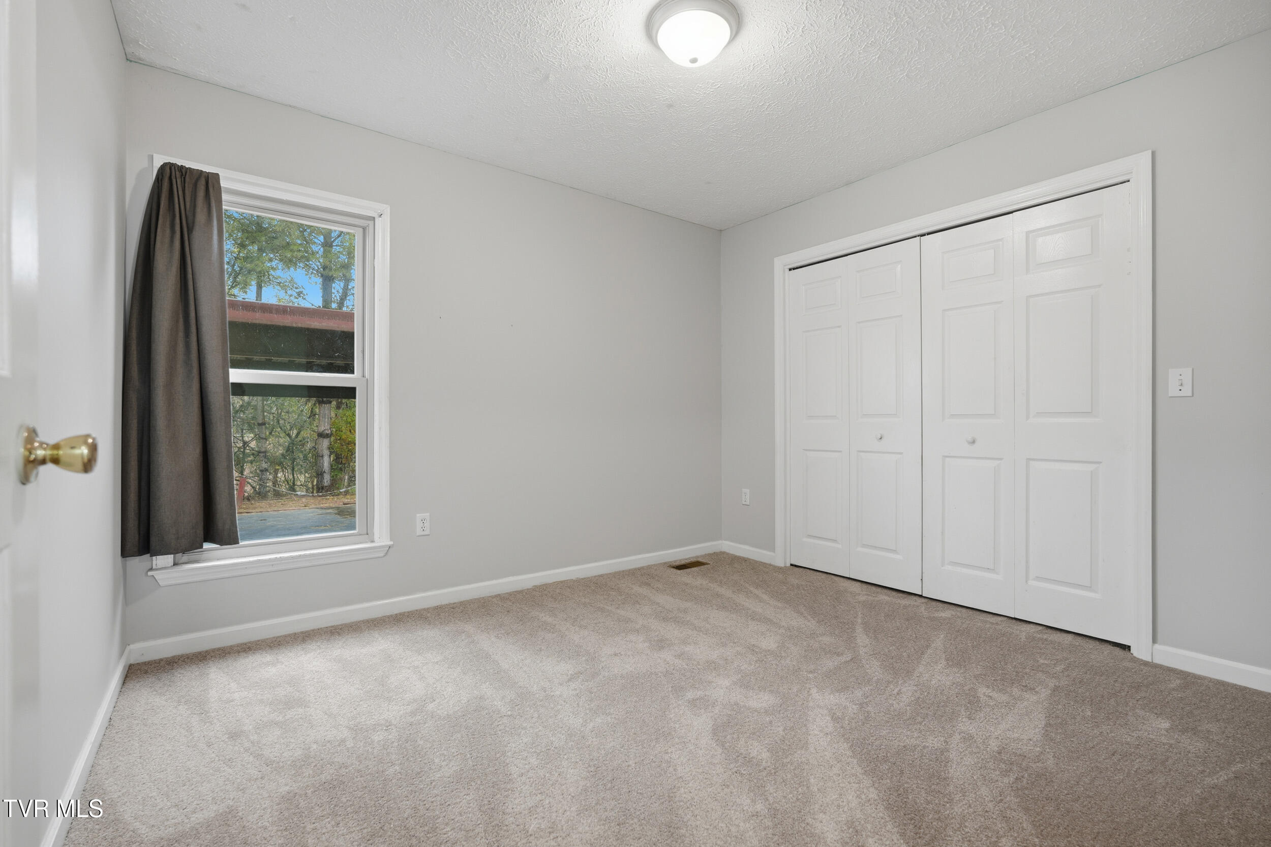 780 Hamilton Road, Unit I4 Blountville, TN 37617 - Photo 20 of 26 012_dsc01554