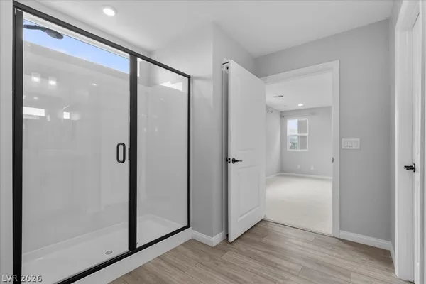 $2,400 | 10423 Stroma Avenue, Las Vegas, NV 89166