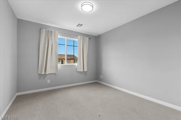 $2,400 | 10423 Stroma Avenue, Las Vegas, NV 89166