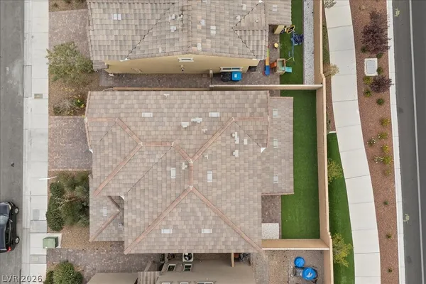 $2,400 | 10423 Stroma Avenue, Las Vegas, NV 89166