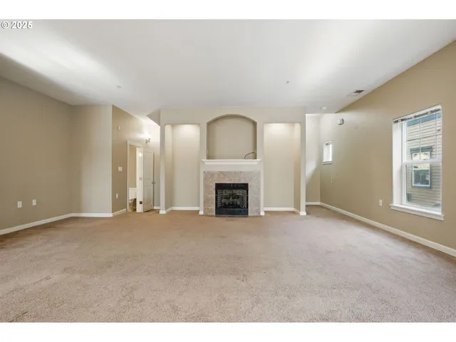 $299,000 | 22864 Southwest Forest Creek Drive, Unit 200, Sherwood, OR 97140