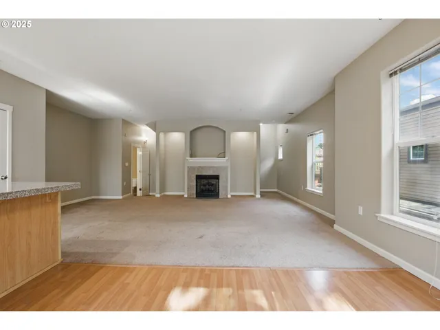 $299,000 | 22864 Southwest Forest Creek Drive, Unit 200, Sherwood, OR 97140