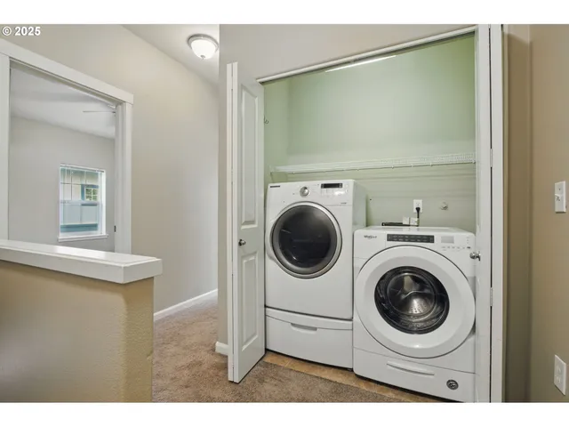 $299,000 | 22864 Southwest Forest Creek Drive, Unit 200, Sherwood, OR 97140