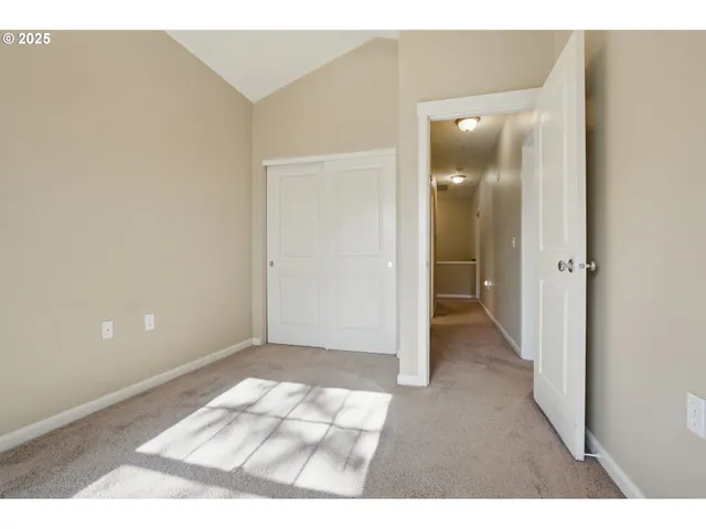 $299,000 | 22864 Southwest Forest Creek Drive, Unit 200, Sherwood, OR 97140