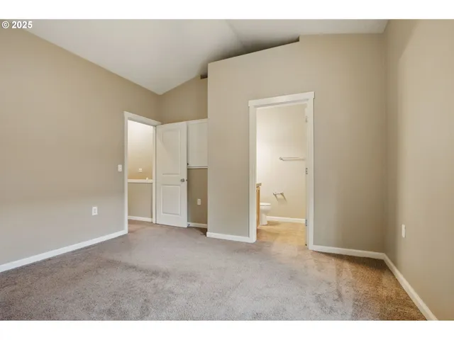 $299,000 | 22864 Southwest Forest Creek Drive, Unit 200, Sherwood, OR 97140