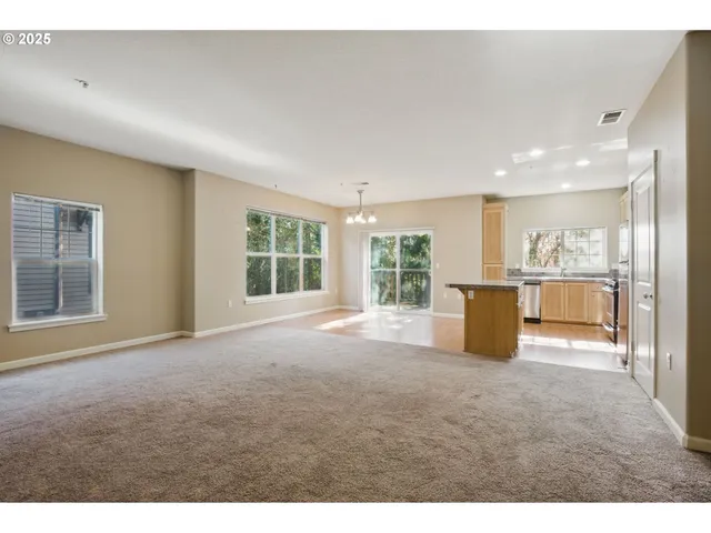 $299,000 | 22864 Southwest Forest Creek Drive, Unit 200, Sherwood, OR 97140