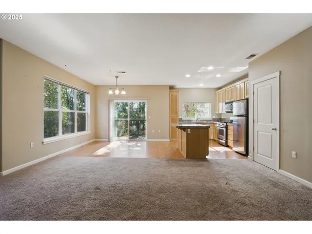 $299,000 | 22864 Southwest Forest Creek Drive, Unit 200, Sherwood, OR 97140