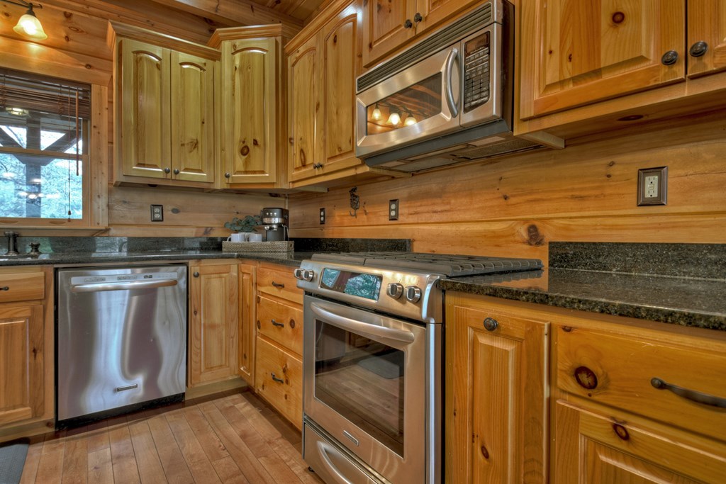 2424 Flagpole Road Ellijay, GA 30540 - Photo 13 of 52 Gallery Image 13