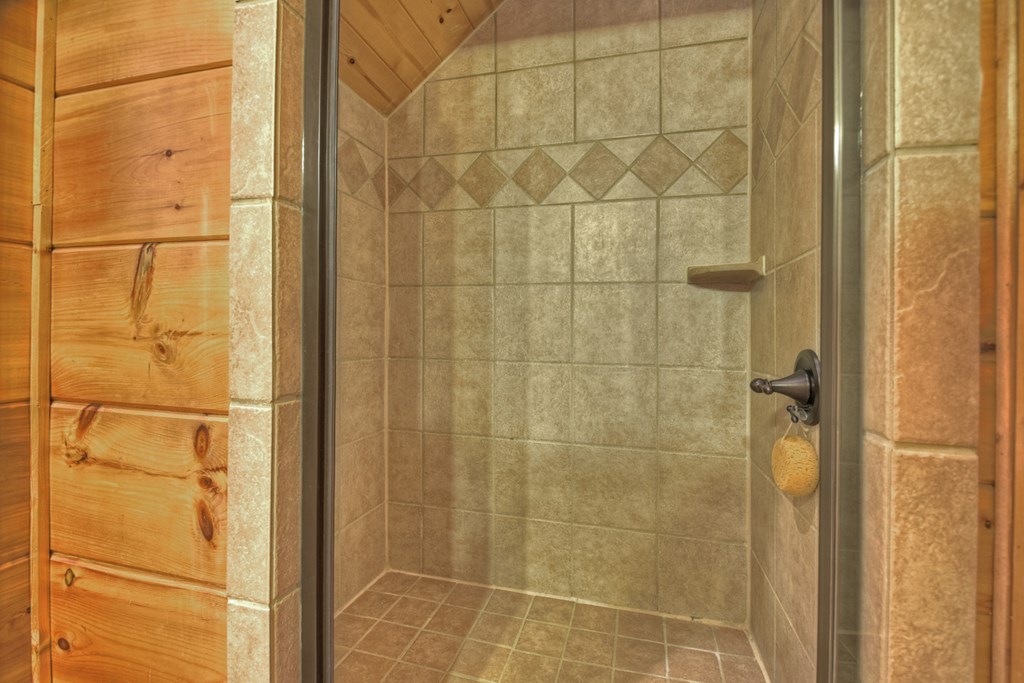 2424 Flagpole Road Ellijay, GA 30540 - Photo 31 of 52 Gallery Image 31