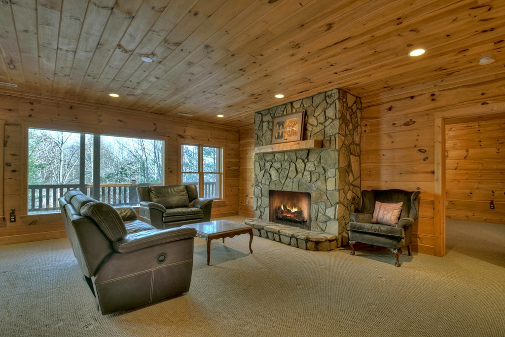 2424 Flagpole Road Ellijay, GA 30540 - Photo 32 of 52 Gallery Image 32