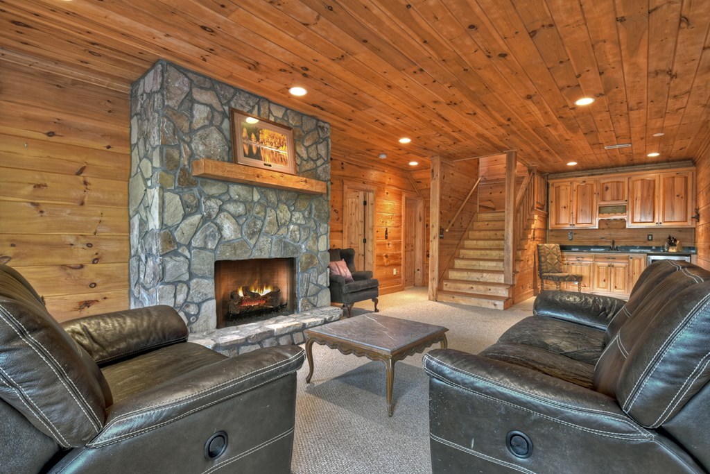 2424 Flagpole Road Ellijay, GA 30540 - Photo 33 of 52 Gallery Image 33