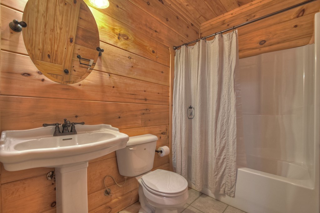 2424 Flagpole Road Ellijay, GA 30540 - Photo 36 of 52 Gallery Image 36