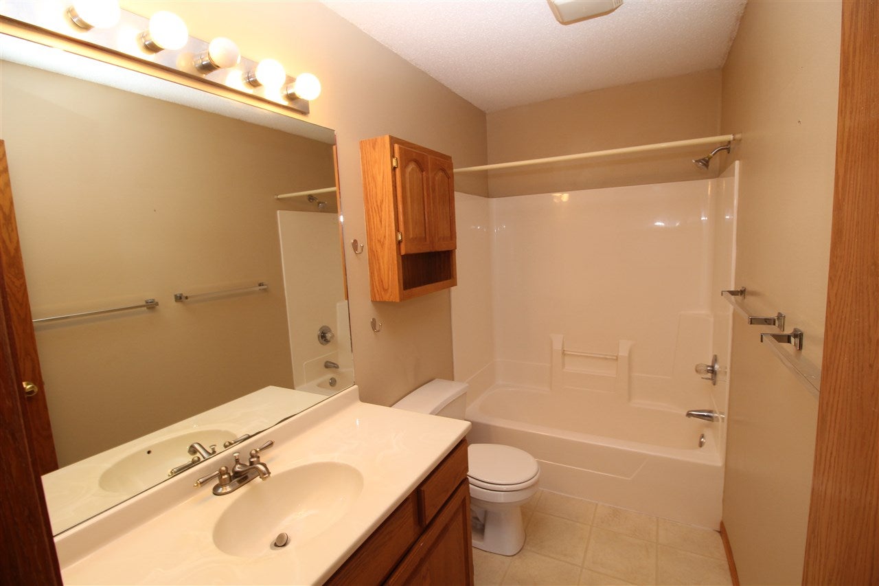 2775 Ridgeview Way Marion, IA 52302 - Photo 12 of 20 Gallery Image 12