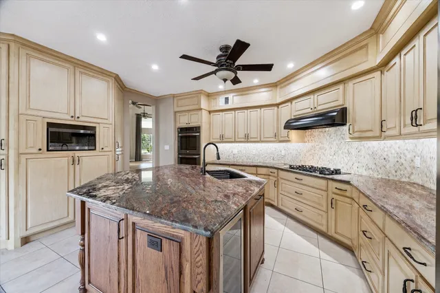 $749,000 | 3204 Ivy Falls Drive, Houston, TX 77068