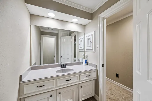 $749,000 | 3204 Ivy Falls Drive, Houston, TX 77068