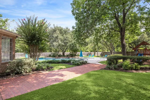 $749,000 | 3204 Ivy Falls Drive, Houston, TX 77068