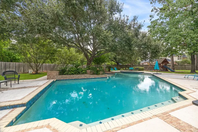 $749,000 | 3204 Ivy Falls Drive, Houston, TX 77068