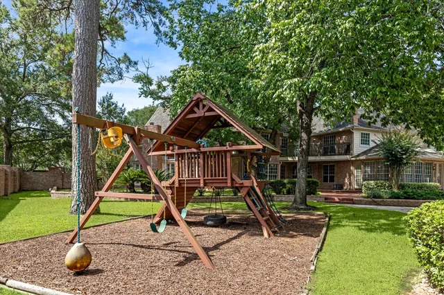 $749,000 | 3204 Ivy Falls Drive, Houston, TX 77068