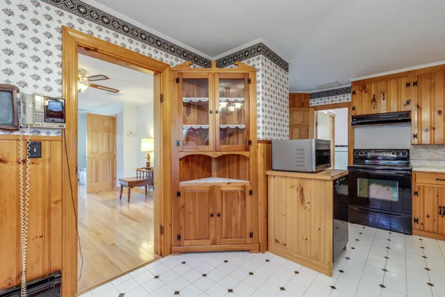 $399,900 | 43 Branch Turnpike, Concord, NH 03301