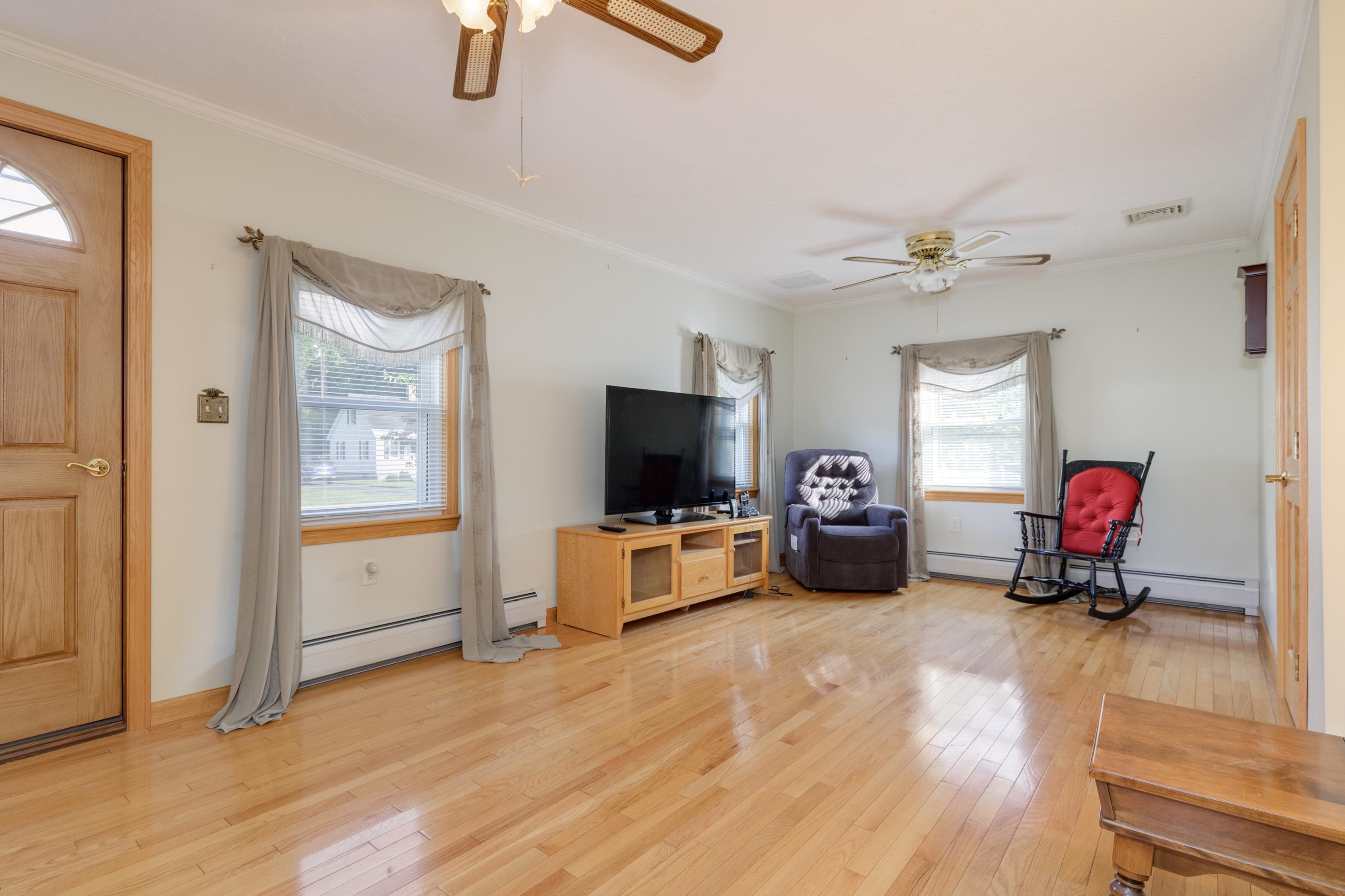 43 Branch Turnpike Concord, NH 03301 - Photo 10 of 23