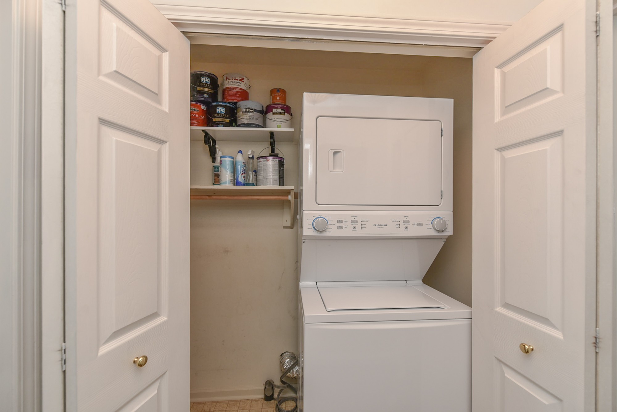 875 General George Patton Road Nashville, TN 37221 - Photo 21 of 42 a utility room with dryer and washer