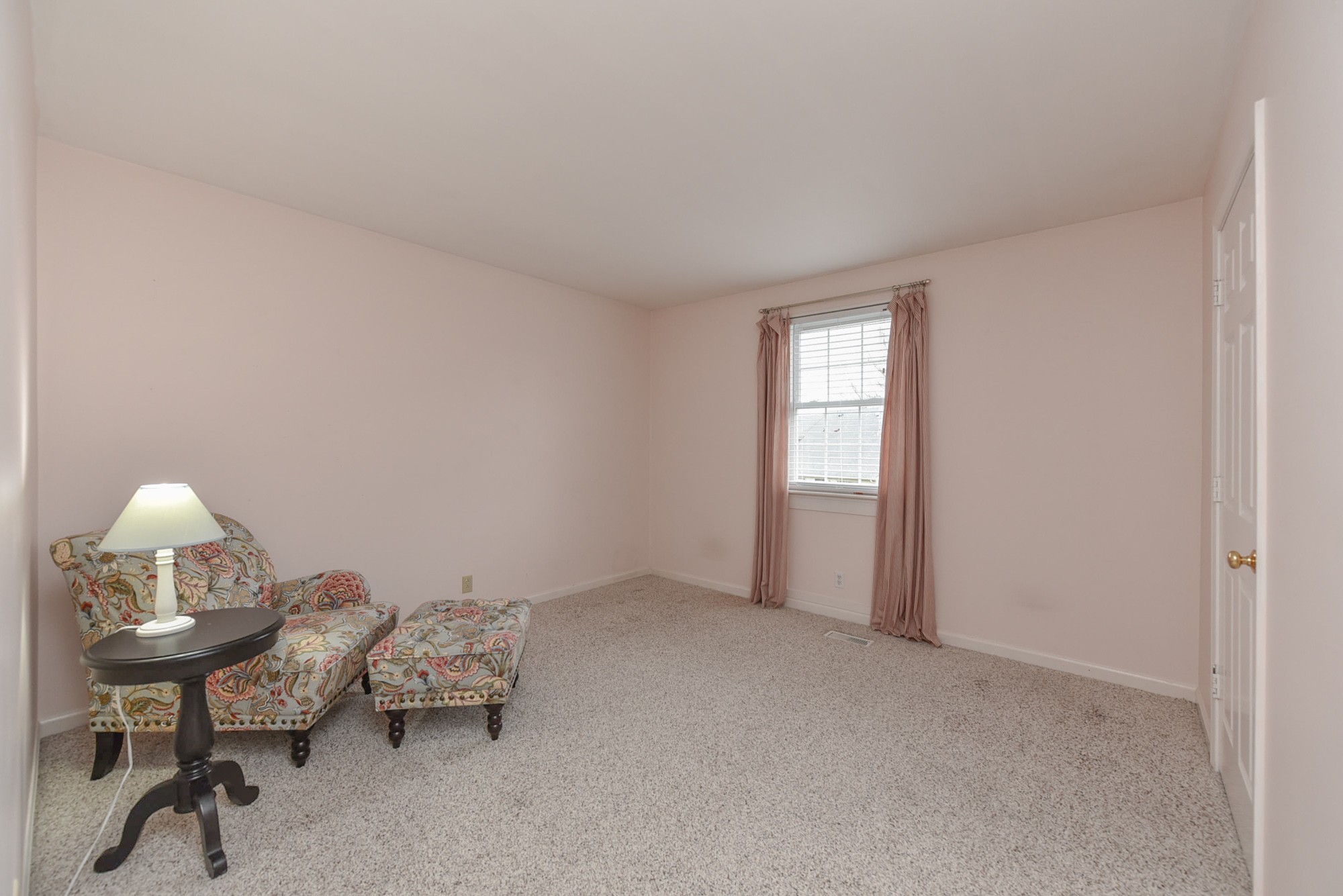 875 General George Patton Road Nashville, TN 37221 - Photo 31 of 42 a workspace with a window