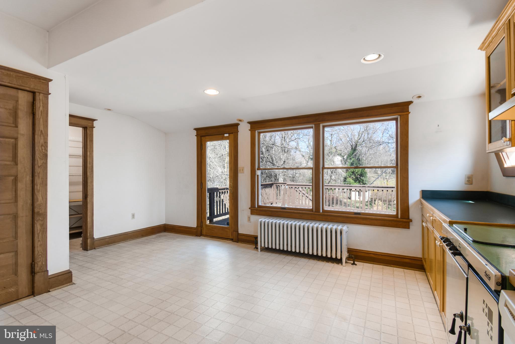 753 Silver Spring Avenue Silver Spring, MD 20910 - Photo 5 of 12 Gallery Image 5