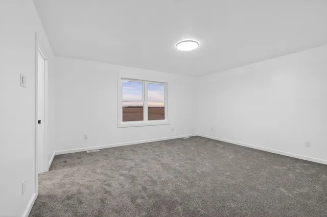 $444,900 | 2081 South Francisco Road, Grass Lake, MI 49240