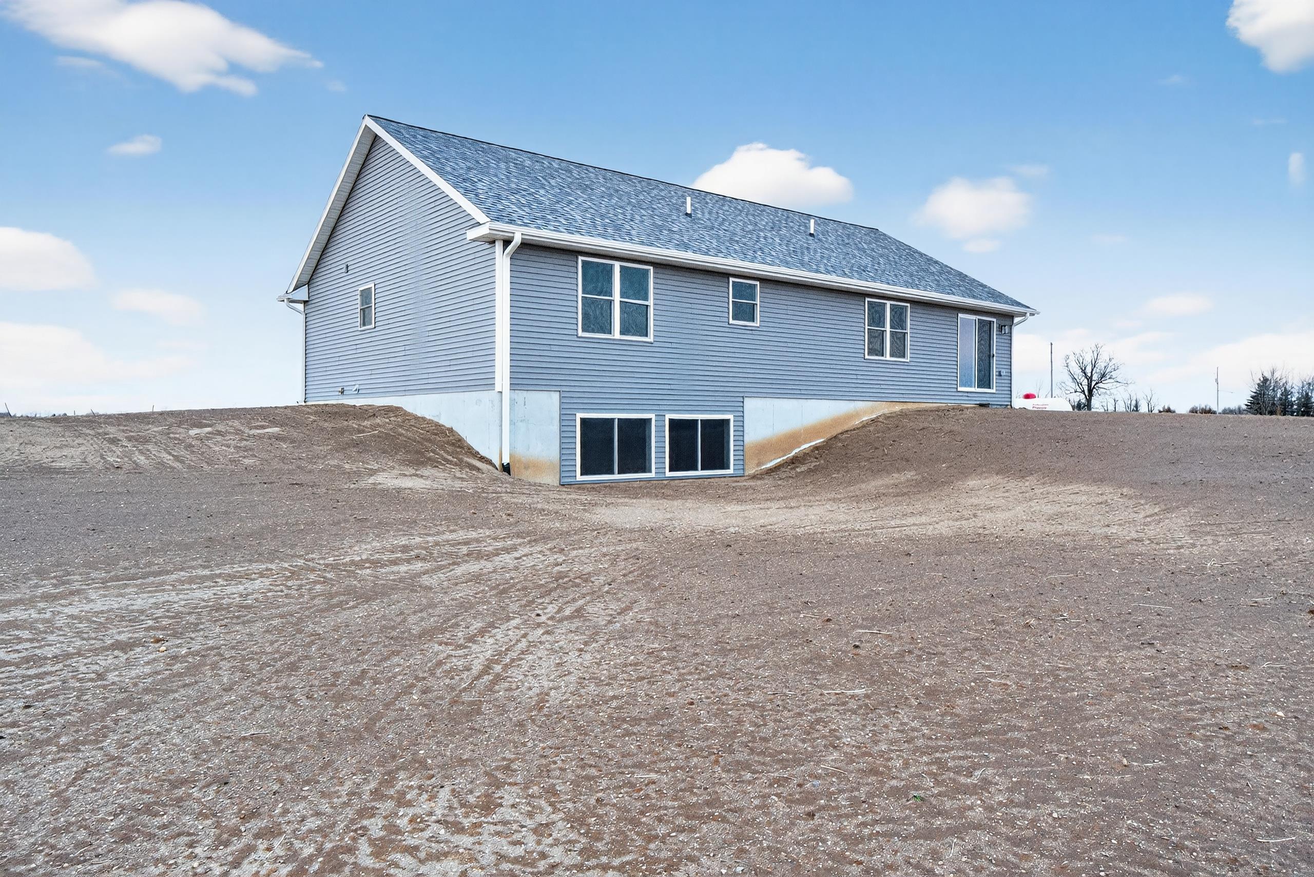 2081 South Francisco Road Grass Lake, MI 49240 - Photo 7 of 49 Francisco rear side 2