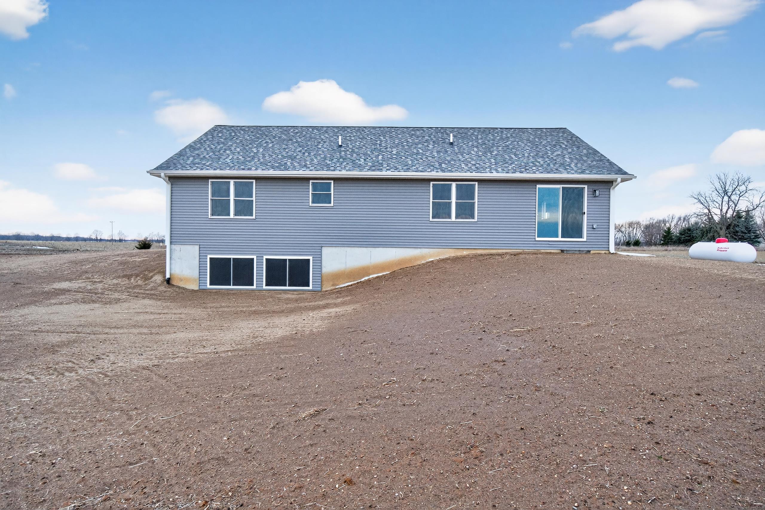 2081 South Francisco Road Grass Lake, MI 49240 - Photo 8 of 49 Francisco rear