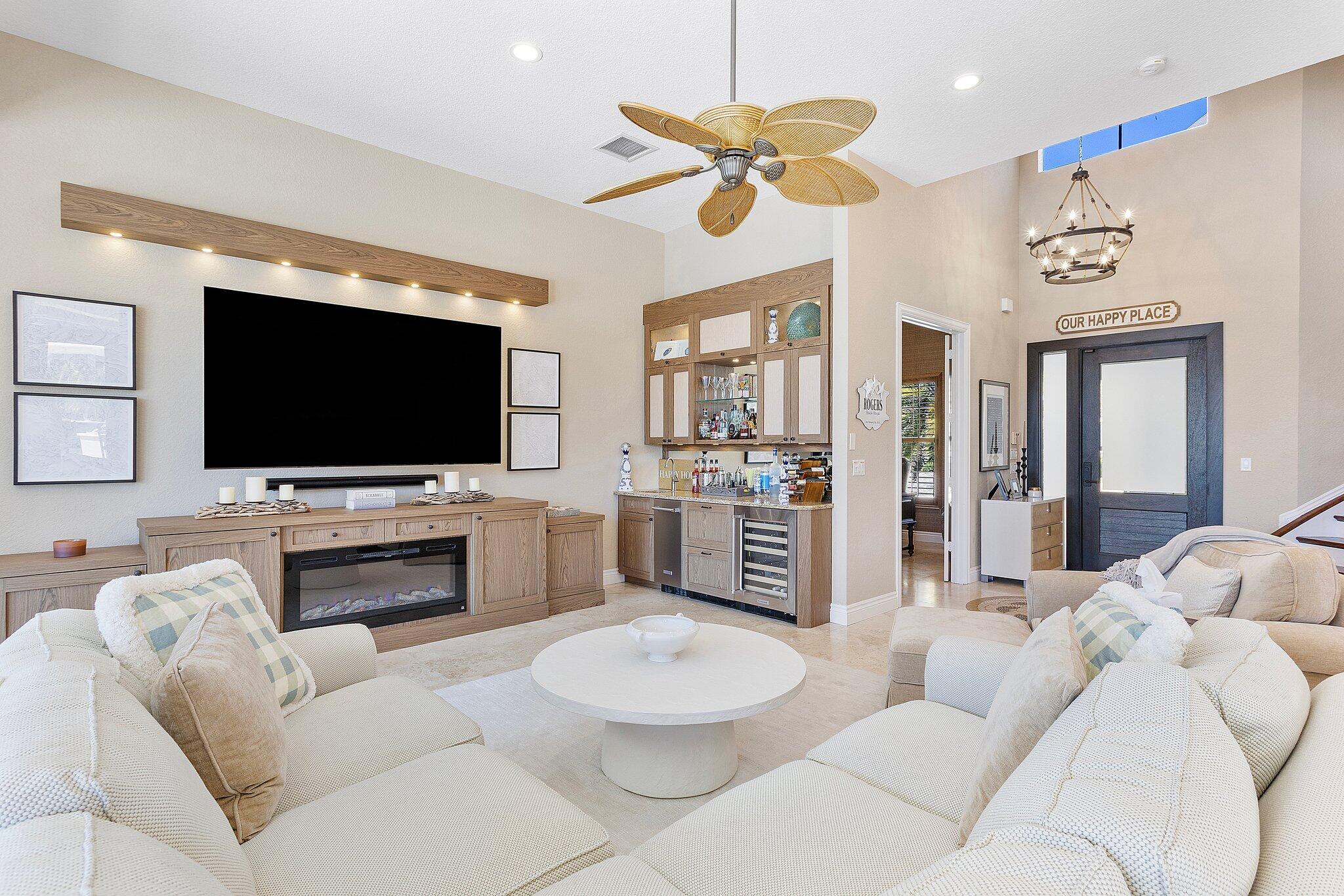 22 Eleuthera Drive Ocean Ridge, FL 33435 - Photo 12 of 92 Living Room