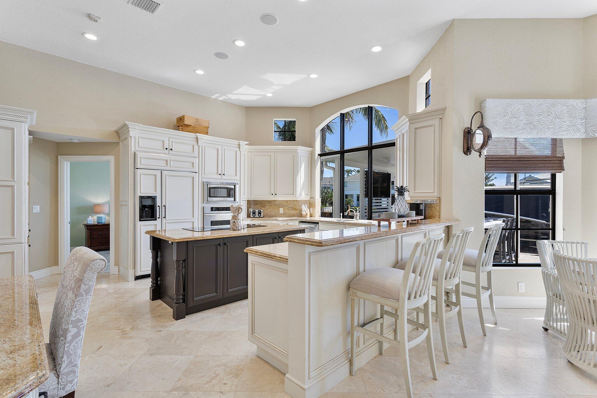 22 Eleuthera Drive Ocean Ridge, FL 33435 - Photo 17 of 92 Kitchen