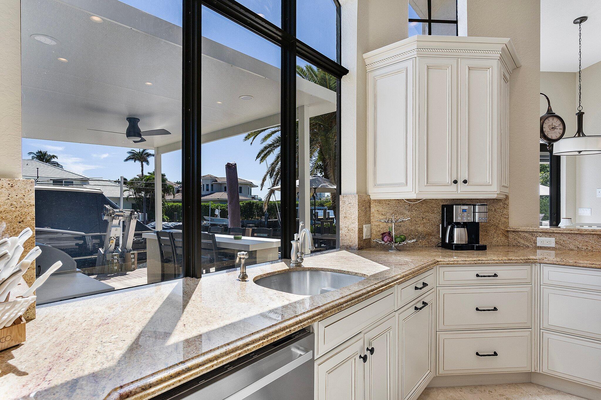 22 Eleuthera Drive Ocean Ridge, FL 33435 - Photo 26 of 92 Kitchen