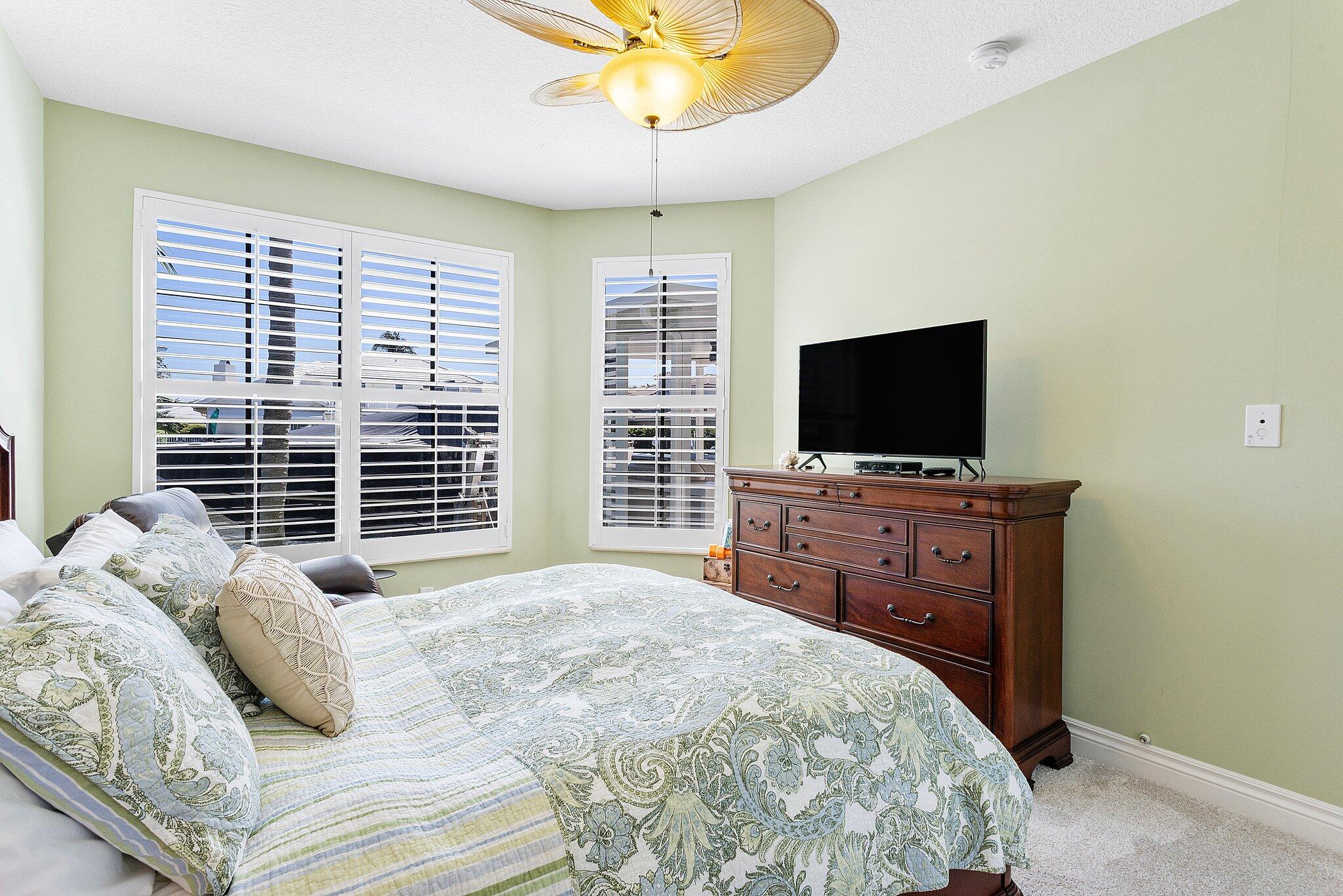 22 Eleuthera Drive Ocean Ridge, FL 33435 - Photo 32 of 92 First Floor Bedroom