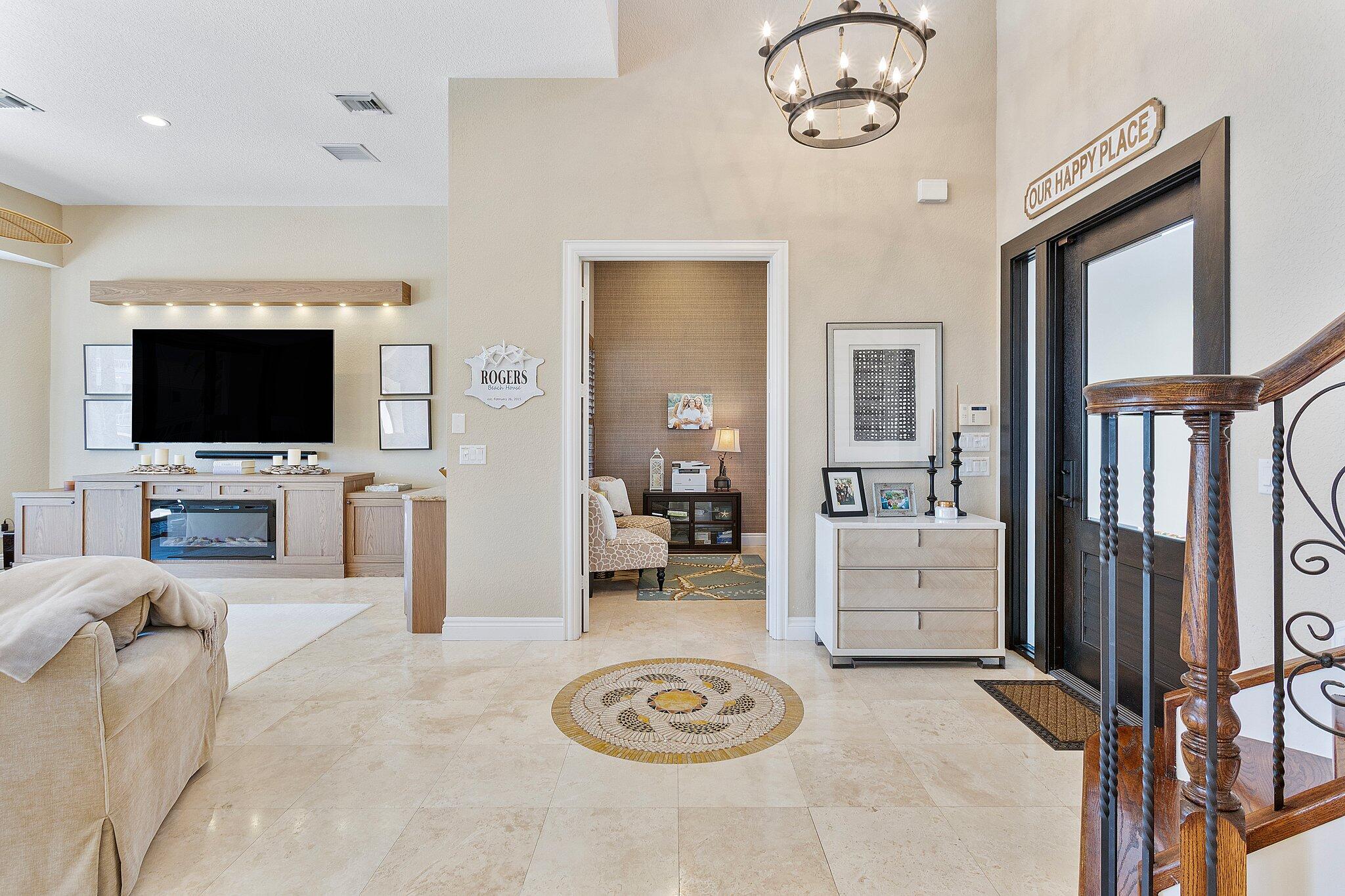 22 Eleuthera Drive Ocean Ridge, FL 33435 - Photo 7 of 92 Entry Foyer/Office Entry