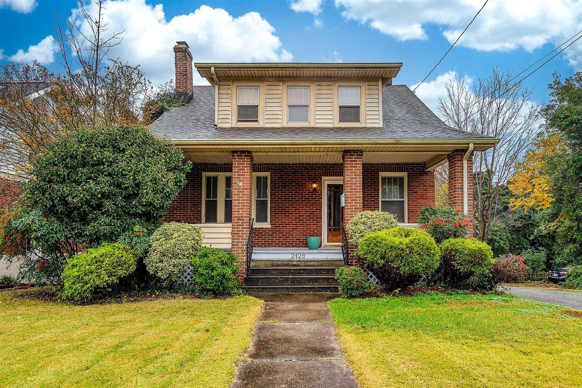 2428 Tillett Road Southwest Roanoke, VA 24015 - Photo 1 of 25 01-DSC00536_37_38_39_40-2