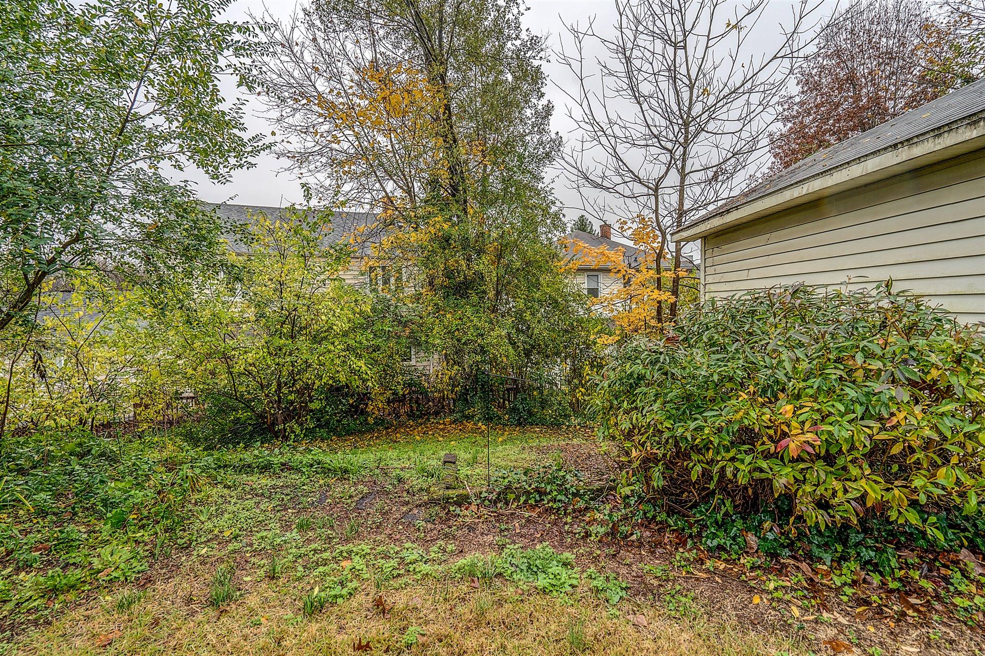 2428 Tillett Road Southwest Roanoke, VA 24015 - Photo 24 of 25 21-DSC00521_2_3_4_5
