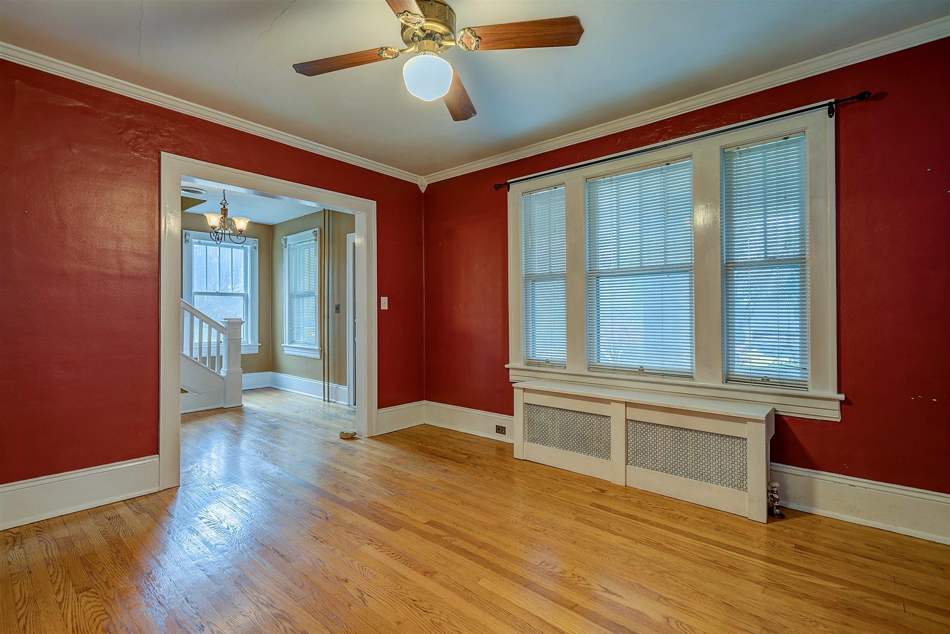 2428 Tillett Road Southwest Roanoke, VA 24015 - Photo 9 of 25 06-DSC00446_47_48_49_50
