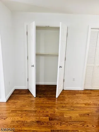 $3,000 | 44 Wainwright Street, Unit 2, Newark, NJ 07112