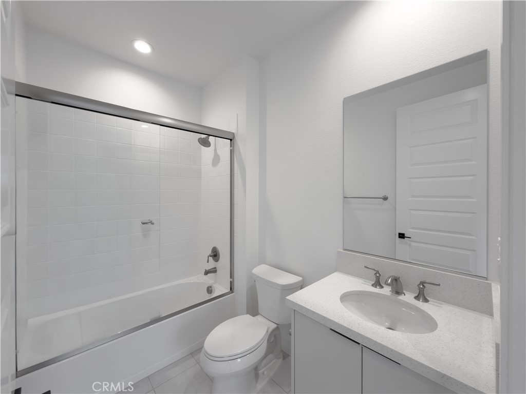 20138 Marlow Lane Porter Ranch, CA 91326 - Photo 33 of 36