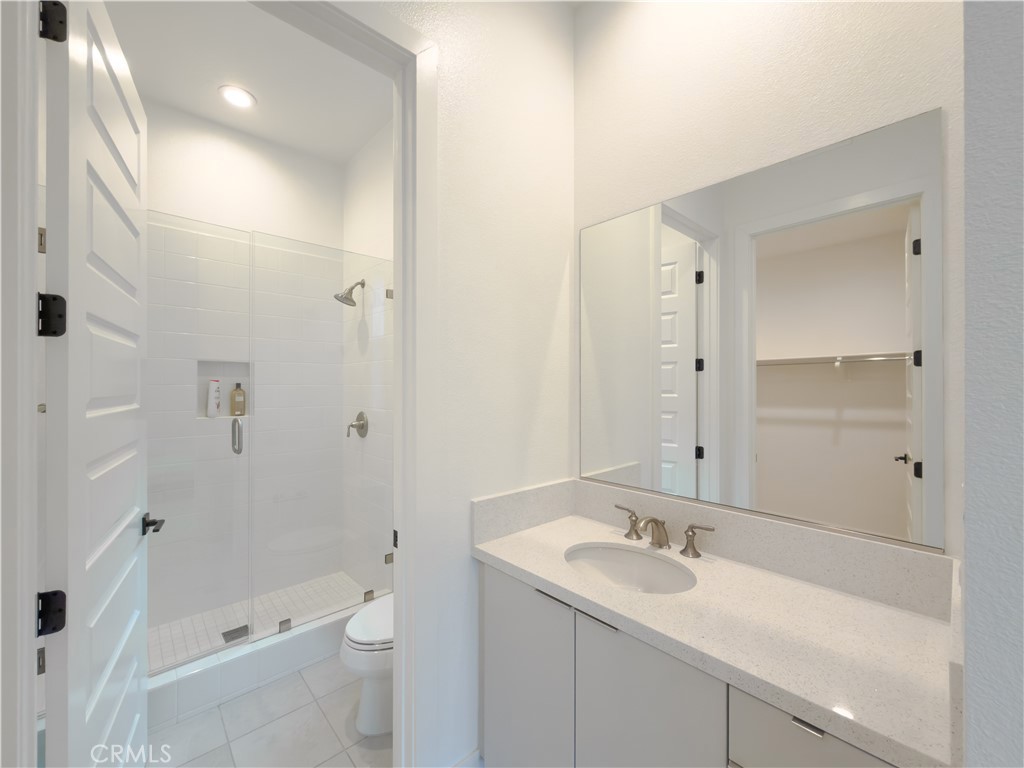 20138 Marlow Lane Porter Ranch, CA 91326 - Photo 9 of 36