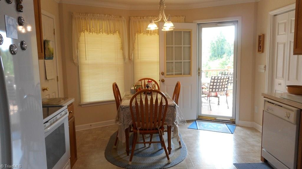 1203 Hege Road Lexington, NC 27295 - Photo 7 of 30 Gallery Image 7