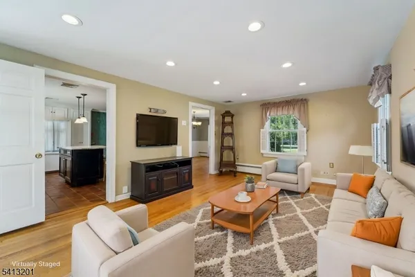 $750,000 | 225 Emmans Road, Flanders, NJ 07836