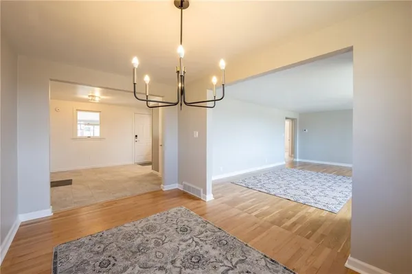 $315,900 | 1104 Lakeview Drive, Latrobe, PA 15650