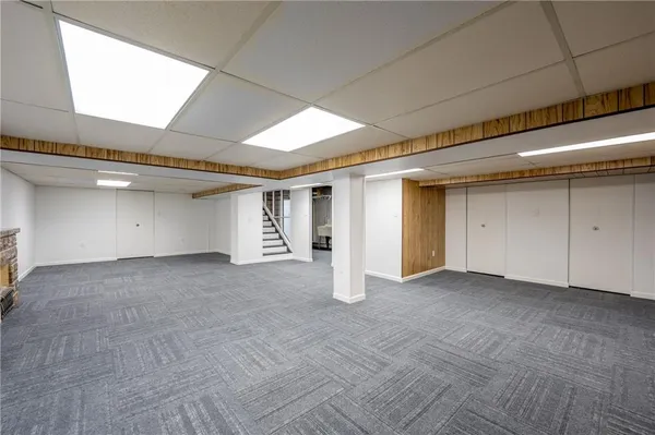 a view of empty room