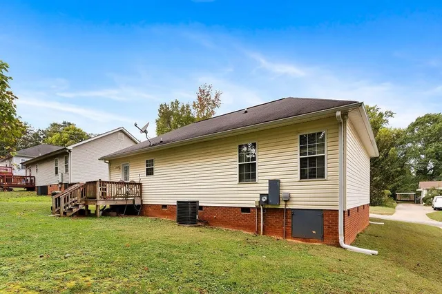 $265,000 | 110 Edwards Avenue, Greer, SC 29650