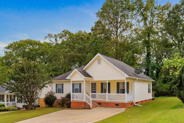 $265,000 | 110 Edwards Avenue, Greer, SC 29650
