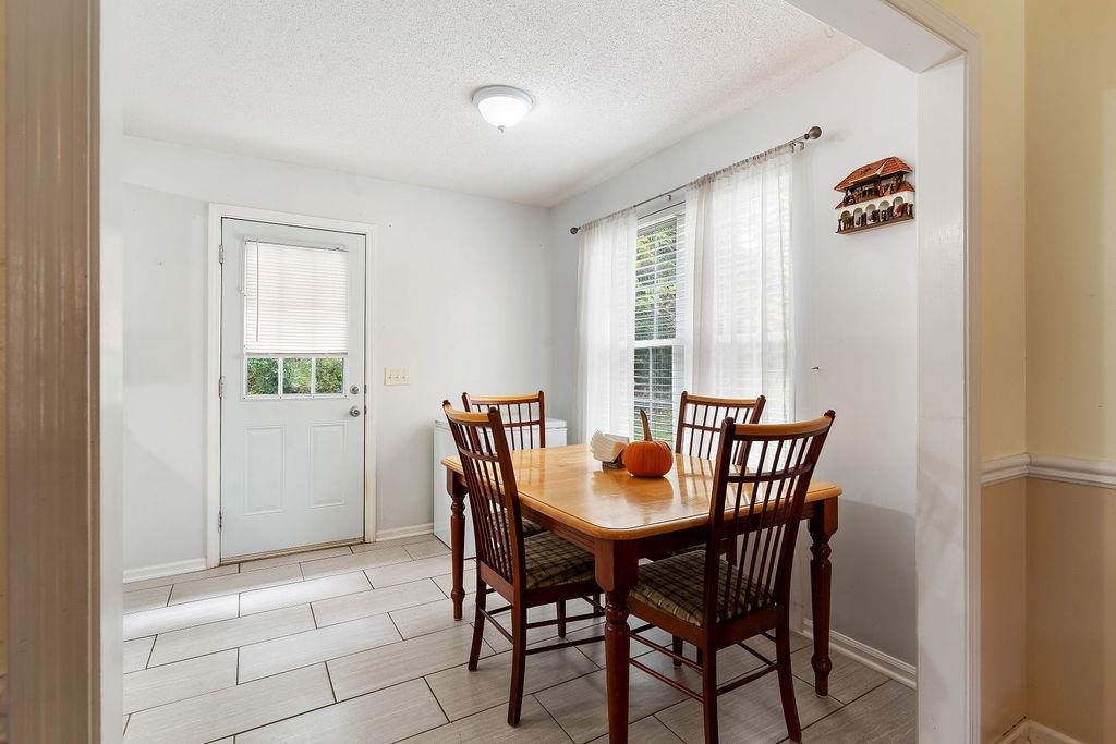 110 Edwards Avenue Greer, SC 29650 - Photo 4 of 29