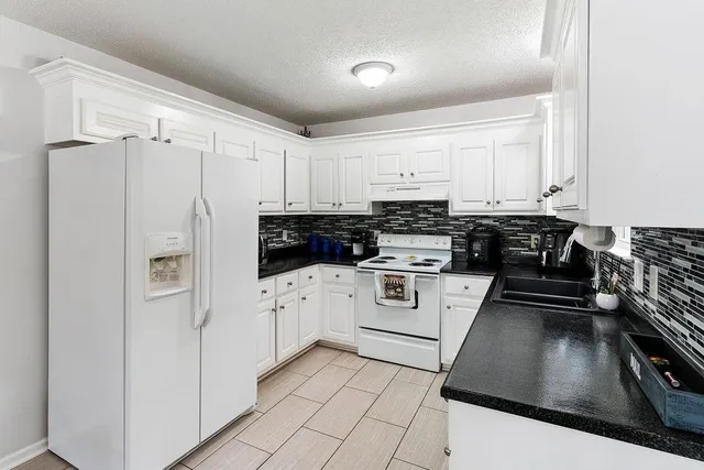 $265,000 | 110 Edwards Avenue, Greer, SC 29650